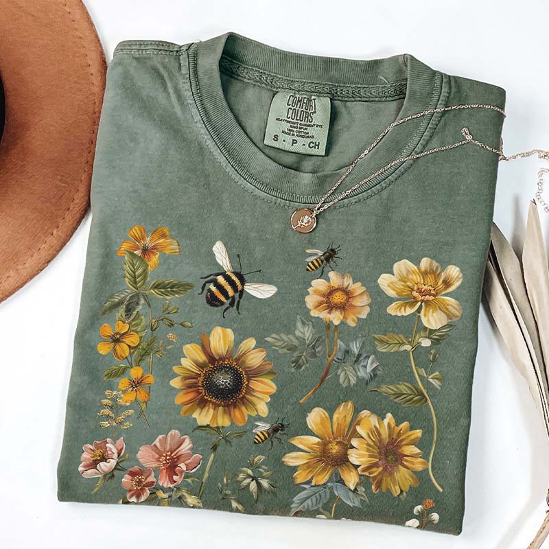 Bee Floral Graphic Botanical Nature Lover T-Shirt