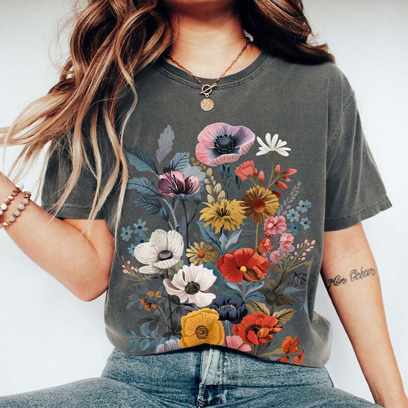 Boho Vintage Wildflowers Gardening Gift T-Shirt