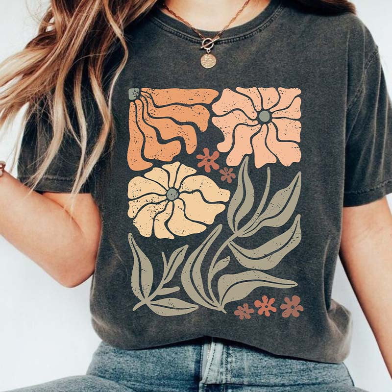 Vintage Botanical Wildflowers Lover T-Shirt