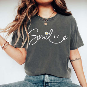 Be Happy Daisy Smile Aesthetic T-Shirt