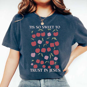 Tis so sweet to trust in Jesus Cherry T-Shirt