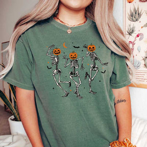 Dancing Skeleton Pumpkin Retro Halloween T-Shirt