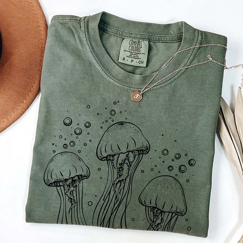 Jellyfish Ocean Sun  Beach Bum T-Shirt