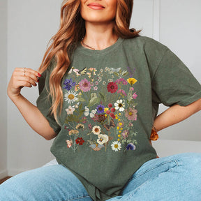 Vintage Pressed Flowers Garden Lover T-Shirt