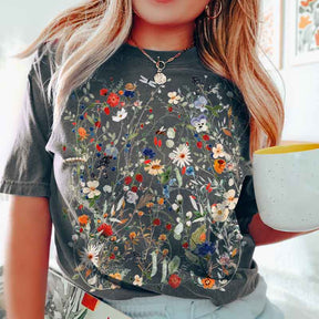 Vintage Pressed Flowers Boho Garden Lover T-Shirt