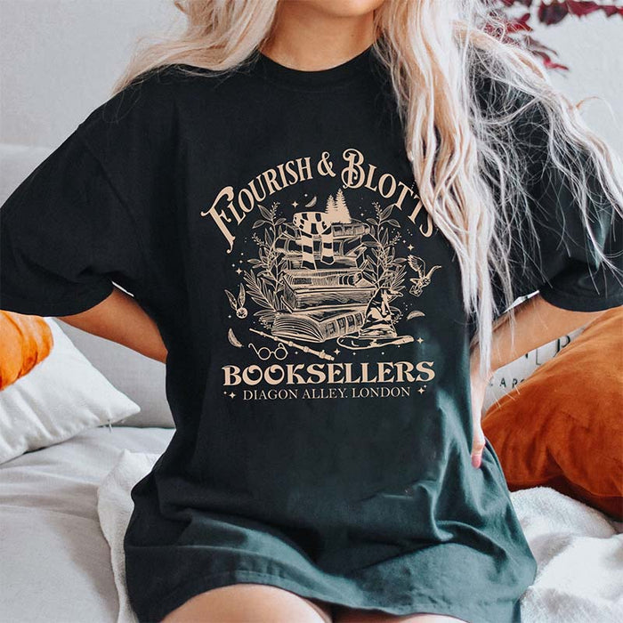 Flourish Blotts Wizard Vintage T-shirt