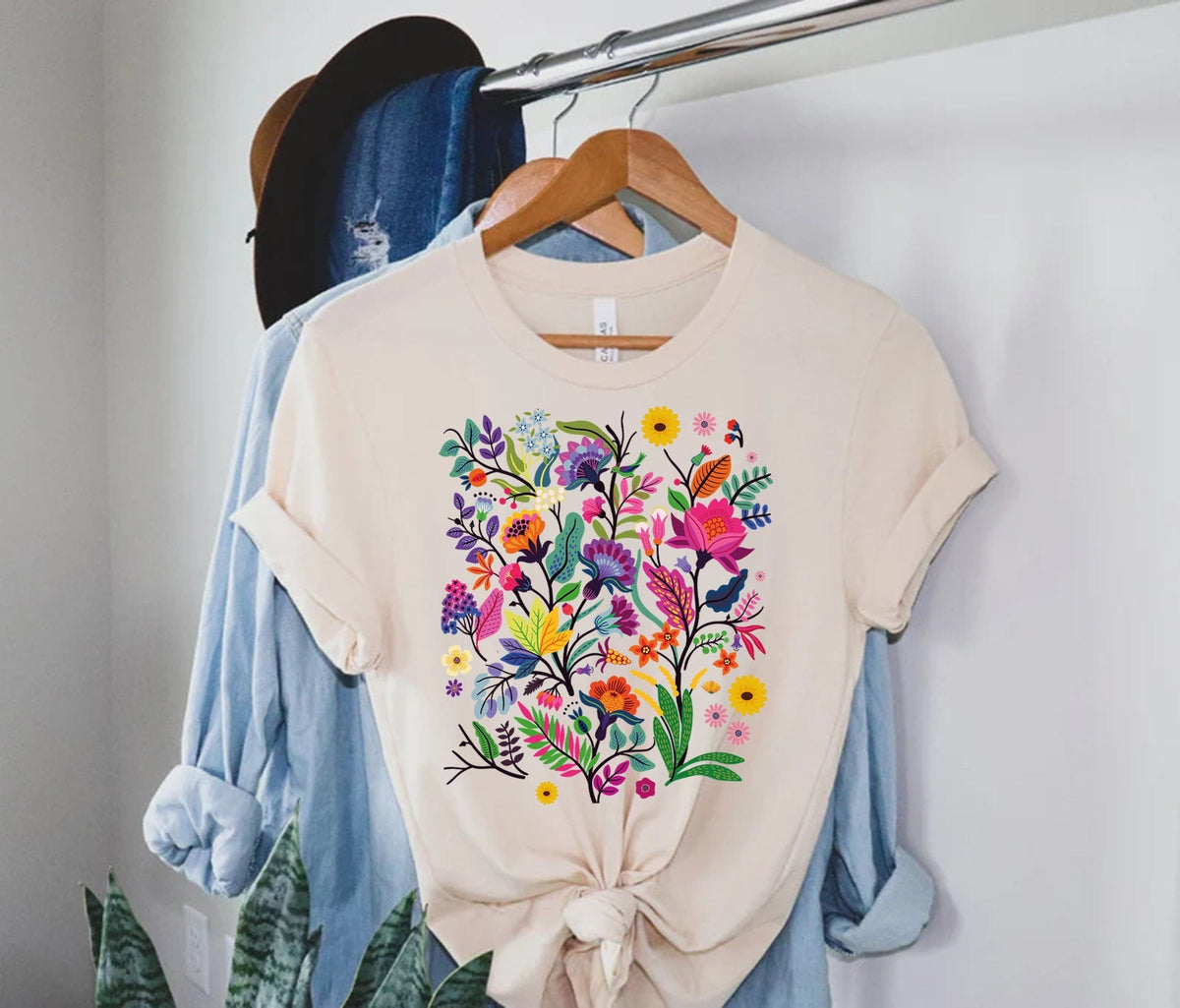 Wildflower Nature Lover Crew Neck Comfort Shirt